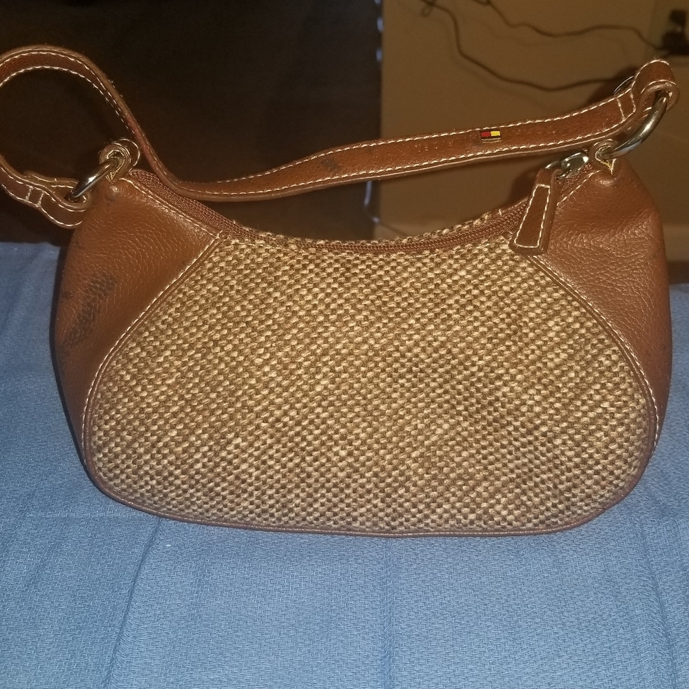 **Tommy Hilfiger Handbag